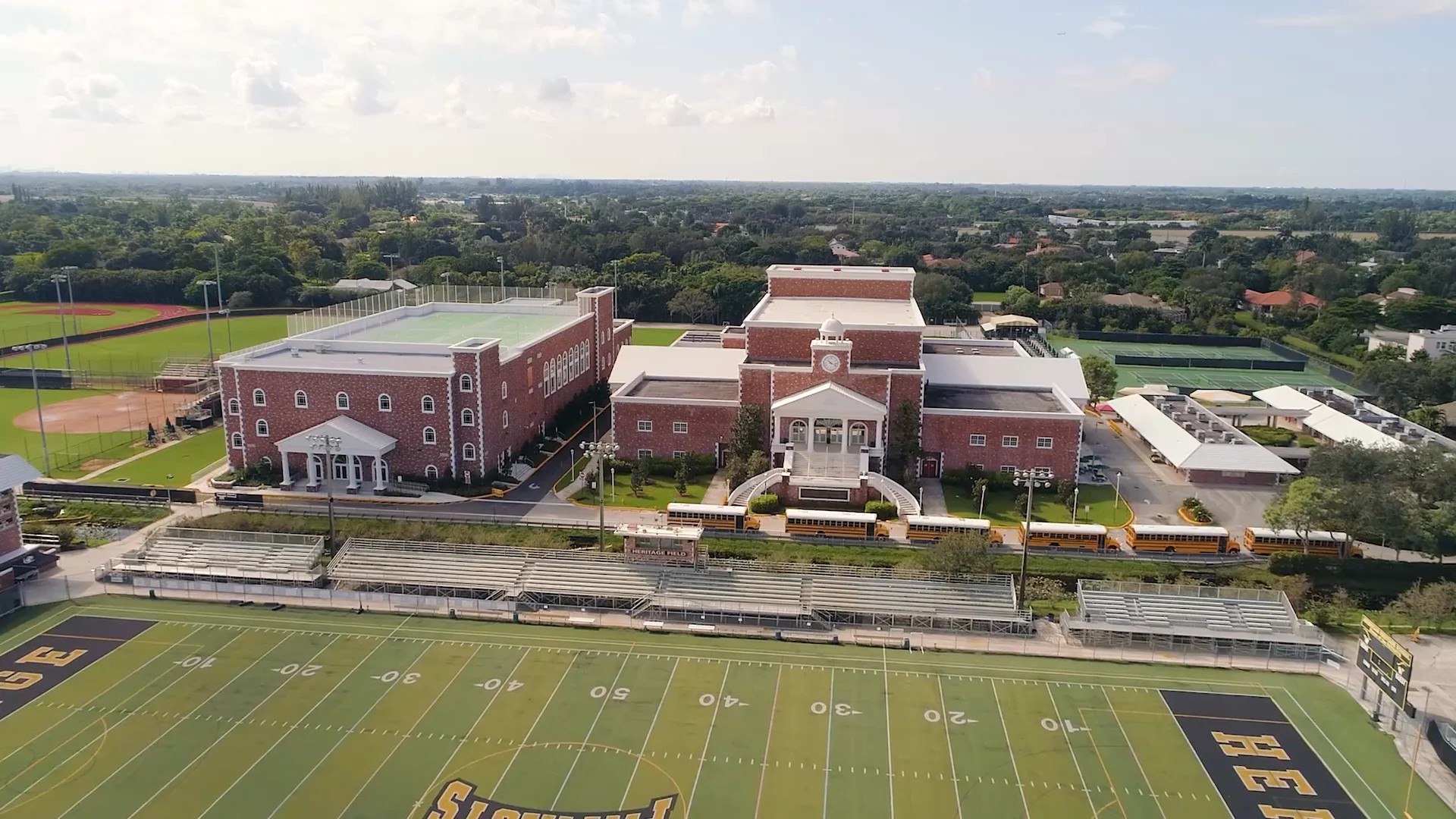 966431715-3012489102041c13912bb9b59878c42eb8d8d6774dd4c57c254be13ba5de5702-d